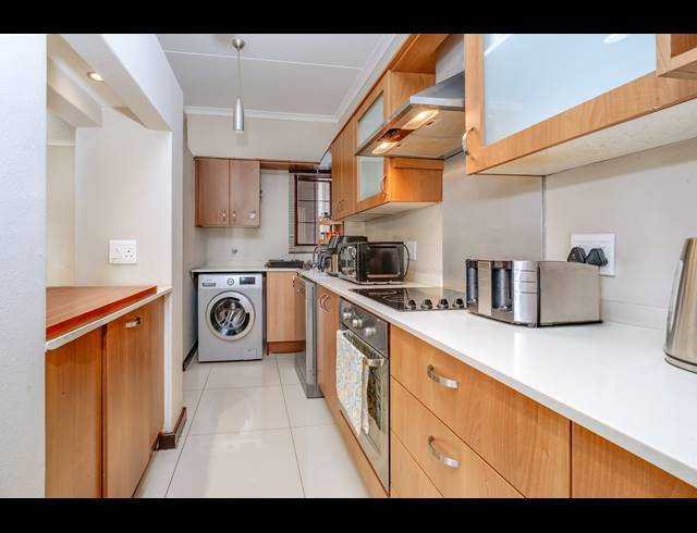 2 BEDROOM APARTMENT FOR SALE IN BEVERLEY